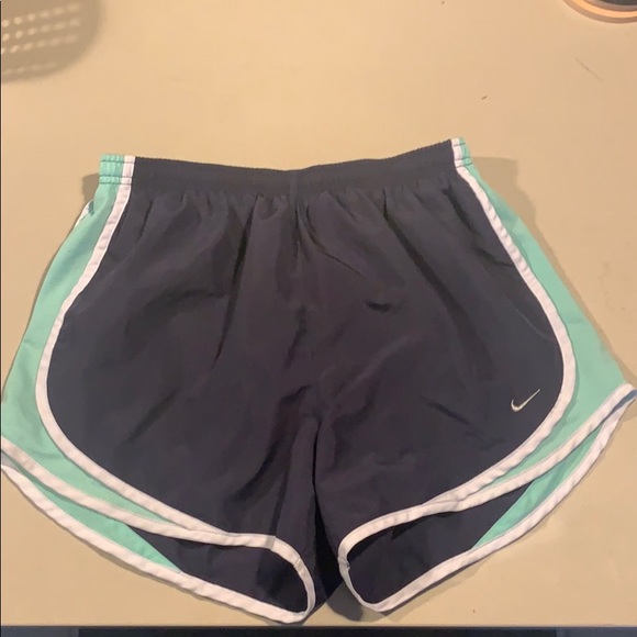 Nike Tempo Shorts - Picture 1 of 1